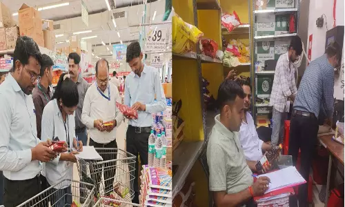 खाद्य सुरक्षा को लेकर भीलवाड़ा में एक्शन मोड में विभाग, मॉल से ढाबे तक छापा