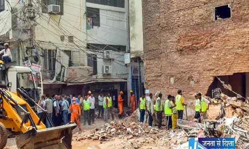 सत्य निकेतन में PG के ढहने के बाद दो लोगों को छुट्टी दे दी गई, एक की हालत गंभीर, ICU में भर्ती