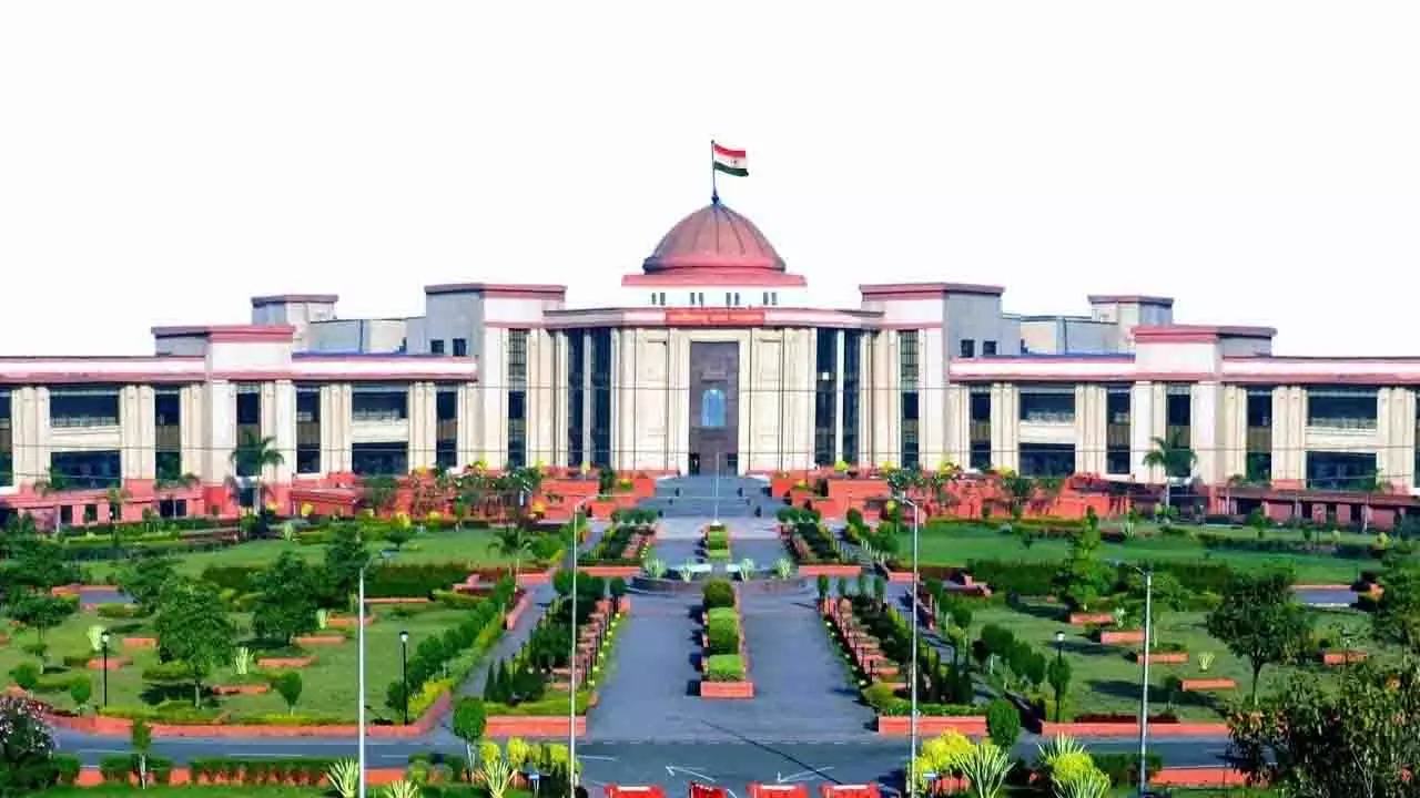 शरिया कोर्ट पर CG हाईकोर्ट का बड़ा फैसला शरिया कोर्ट पर CG हाईकोर्ट का बड़ा फैसला