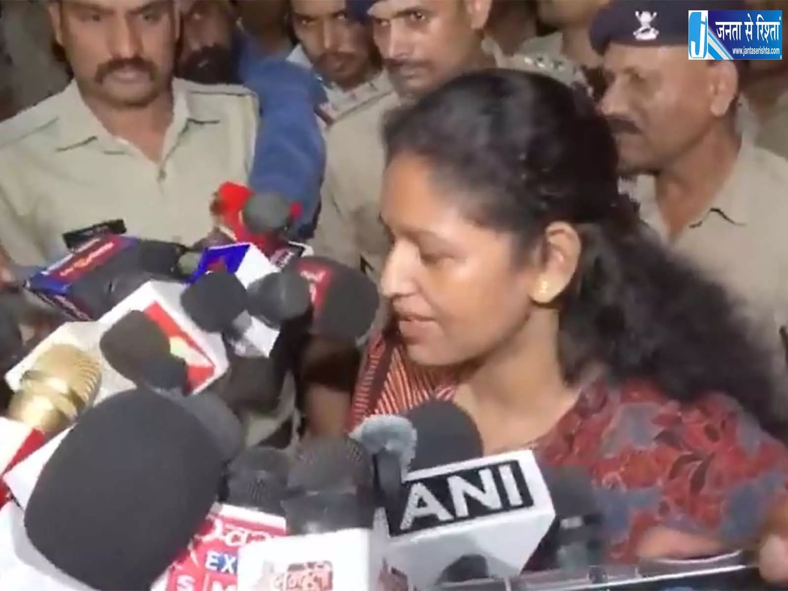 सागर जहरीली शराब कांड में 13 मौतें मजिस्ट्रियल जांच के आदेश सागर जहरीली शराब कांड में 13 मौतें मजिस्ट्रियल जांच के आदेश