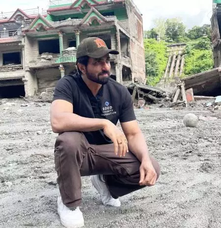 दिल्ली हादसे पर सोनू सूद ने सरकार को दी नसीहत, बोले- 31 में से सिर्फ 1 छात्र को मिलता है हॉस्टल दिल्ली हादसे पर सोनू सूद ने सरकार को दी नसीहत, बोले- 31 में से सिर्फ 1 छात्र को मिलता है हॉस्टल