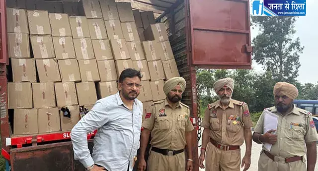 चंडीगढ़ से शराब तस्करी का बड़ा खुलासा चंडीगढ़ से शराब तस्करी का बड़ा खुलासा