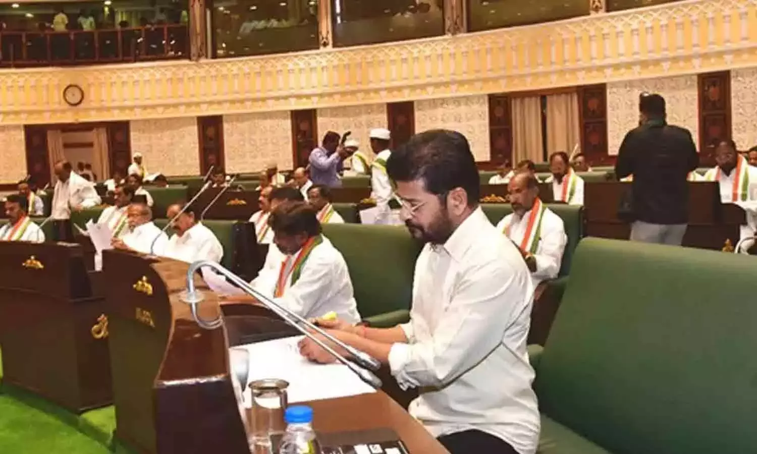 Telangana: तेलंगाना विधानसभा सत्र का दूसरा दिन प्रश्नकाल के साथ शुरू होगा Telangana: तेलंगाना विधानसभा सत्र का दूसरा दिन प्रश्नकाल के साथ शुरू होगा