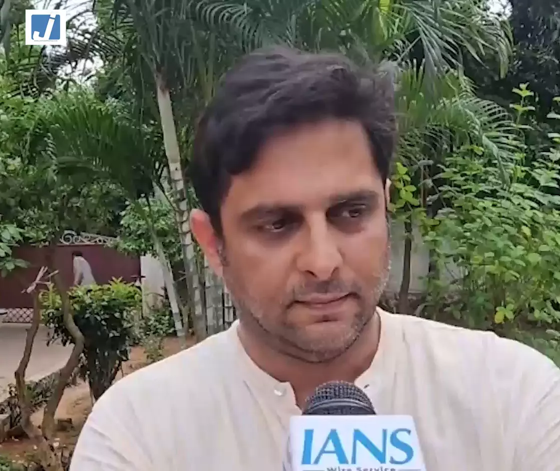 ओडिशा में निवेश को लेकर सियासत तेज, BJD विधायक ने सरकार के विदेशी दौरों पर उठाए सवाल ओडिशा में निवेश को लेकर सियासत तेज, BJD विधायक ने सरकार के विदेशी दौरों पर उठाए सवाल