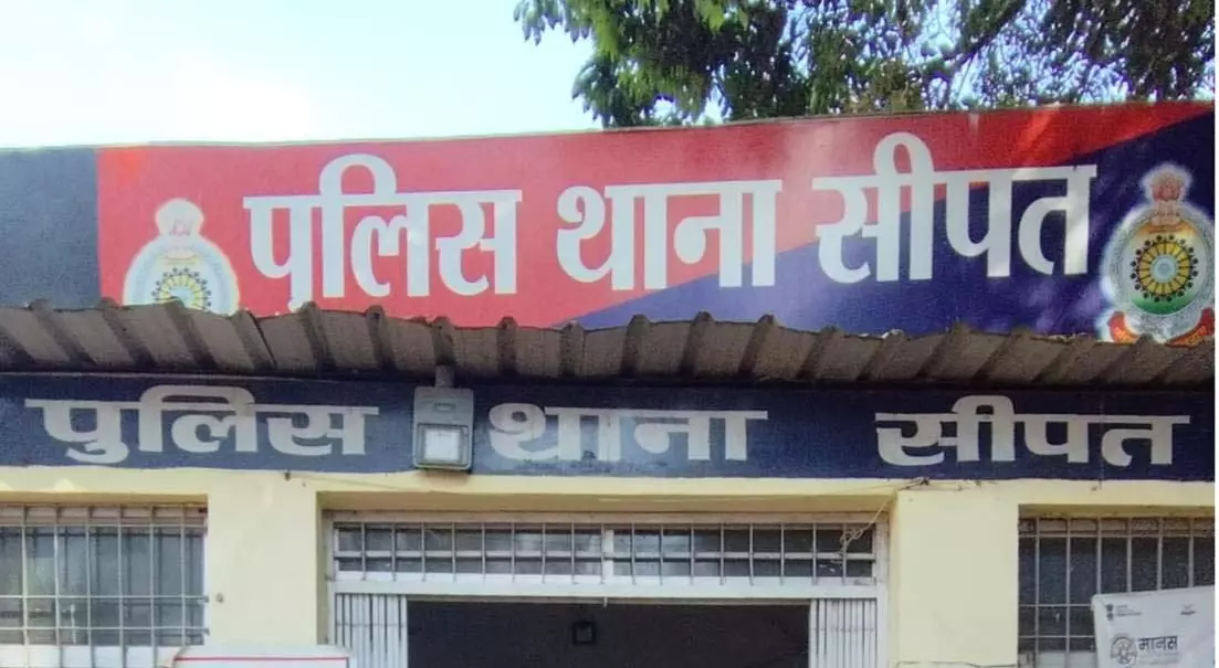 छेड़छाड़ से परेशान कॉलेज छात्रा ने खाया चूहामार जहर, तीन दिन बाद मौत छेड़छाड़ से परेशान कॉलेज छात्रा ने खाया चूहामार जहर, तीन दिन बाद मौत