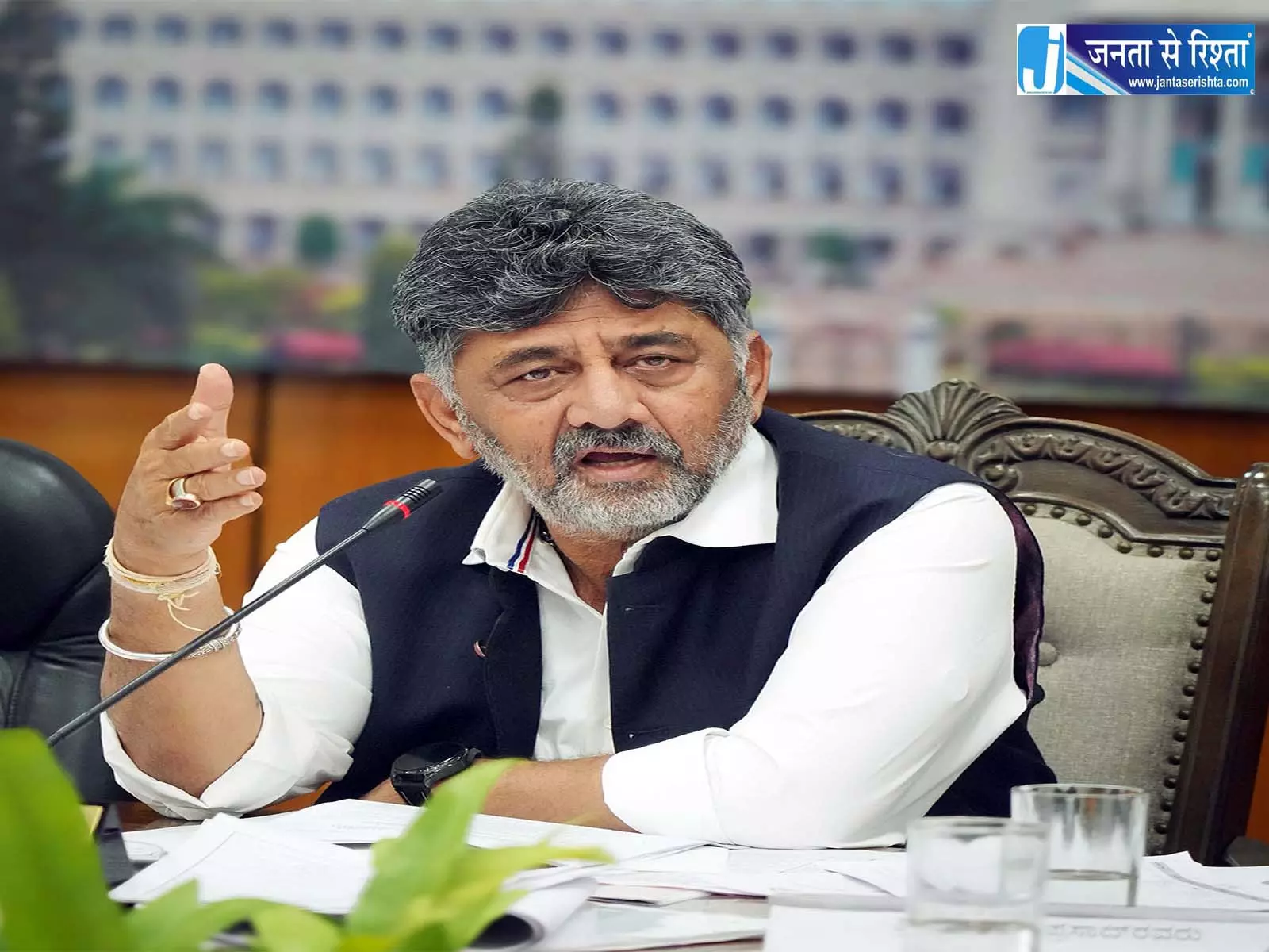 कर्नाटक में अल्पसंख्यकों के मुद्दों पर सरकार सक्रिय, DK शिवकुमार ने दिए निर्देश कर्नाटक में अल्पसंख्यकों के मुद्दों पर सरकार सक्रिय, DK शिवकुमार ने दिए निर्देश