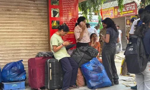 दिल्ली में PG से बेदखल हुए छात्र दिल्ली में PG से बेदखल हुए छात्र