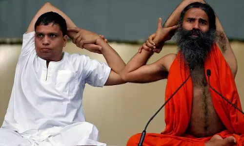 आचार्य बालकृष्ण केस पर रामदेव का बड़ा दावा आचार्य बालकृष्ण केस पर रामदेव का बड़ा दावा