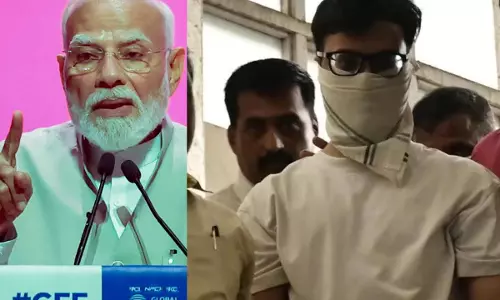 PM की सुरक्षा में घुसने की कोशिश नाकाम PM की सुरक्षा में घुसने की कोशिश नाकाम