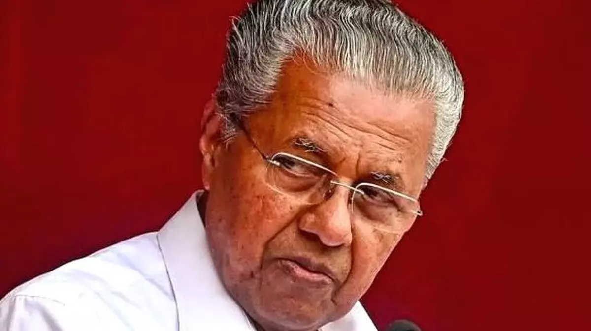 ED के खत ने बढ़ाईं पिनाराई विजयन की मुश्किलें, CPM नेतृत्व पर दबाव ED के खत ने बढ़ाईं पिनाराई विजयन की मुश्किलें, CPM नेतृत्व पर दबाव