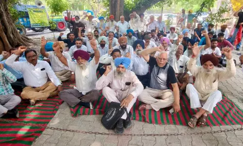 पंजाब कर्मचारियों की पेन-डाउन हड़ताल जारी
