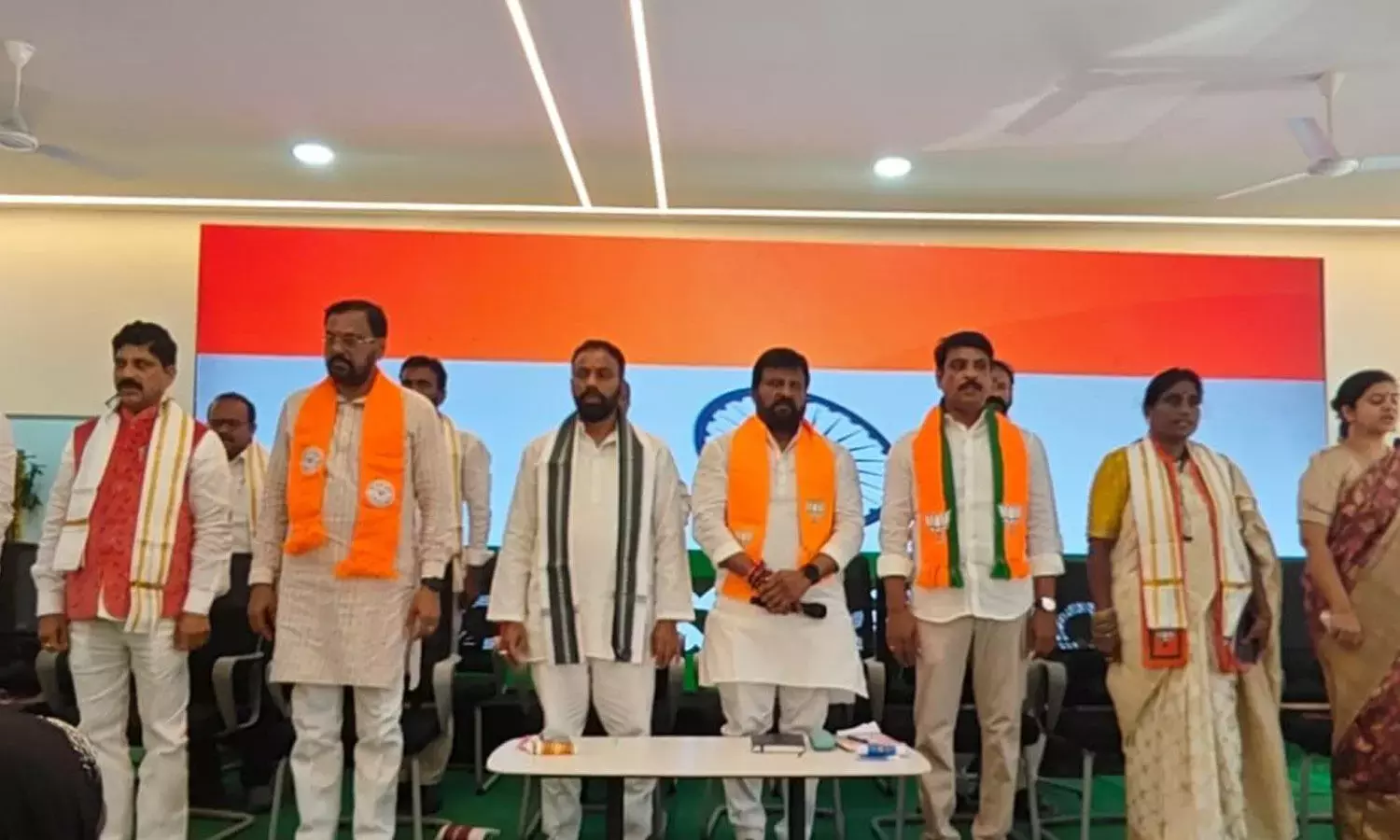 Andhra: बीजेपी कार्यकर्ताओं से स्थानीय निकाय चुनावों के लिए तैयार रहने को कहा गया