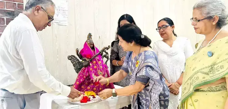 Haridwar: सर्वाइकल कैंसर जागरूकता कार्यक्रम में छात्राओं को मिली अहम जानकारी Haridwar: सर्वाइकल कैंसर जागरूकता कार्यक्रम में छात्राओं को मिली अहम जानकारी