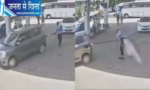 कार चालक की जल्दबाजी पड़ी भारी कार चालक की जल्दबाजी पड़ी भारी