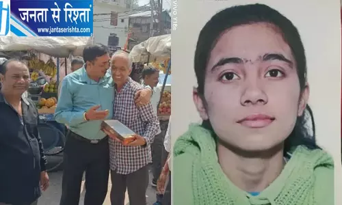 फल की रेहड़ी लगाने वाले पिता की बेटी ने पास की NEET परीक्षा