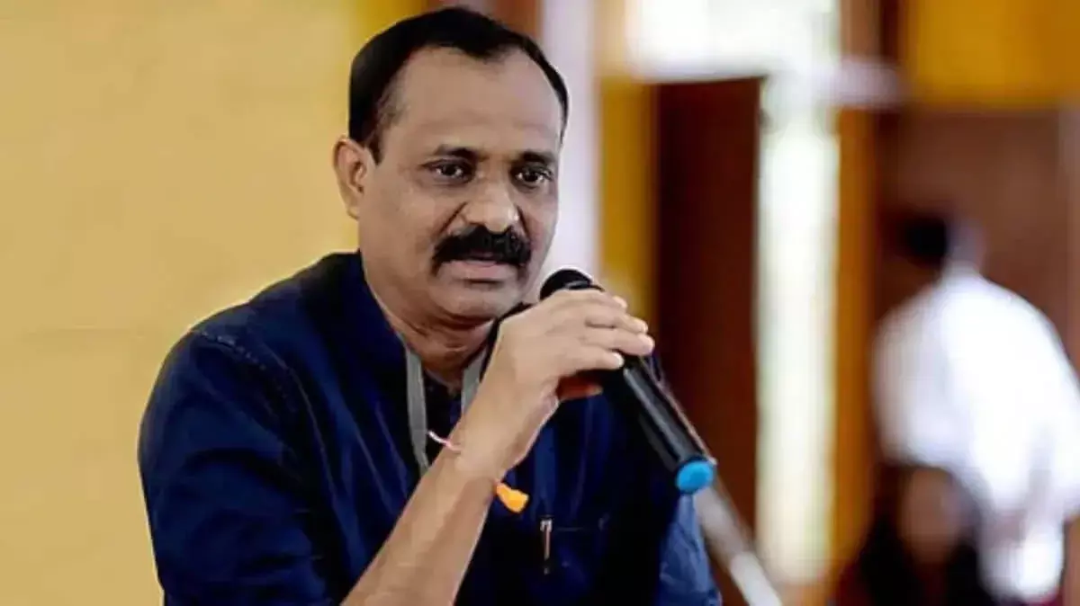 थिएटर मालिकों को नोटिस: 15 दिनों में व्यवस्था सुधारने की चेतावनी थिएटर मालिकों को नोटिस: 15 दिनों में व्यवस्था सुधारने की चेतावनी