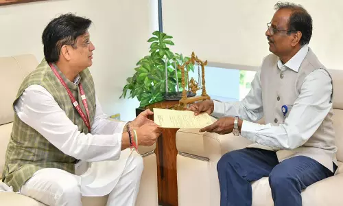 विज्ञान शिक्षा में नई पहल, कर्नाटक ने ISRO से मांगा सहयोग