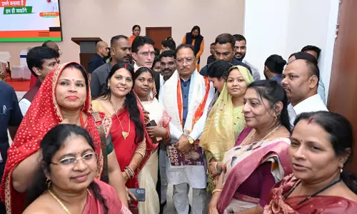 नवा रायपुर में बनी सेवा संकल्प अभियान की रणनीति कार्यकर्ताओं से हुई चर्चा
