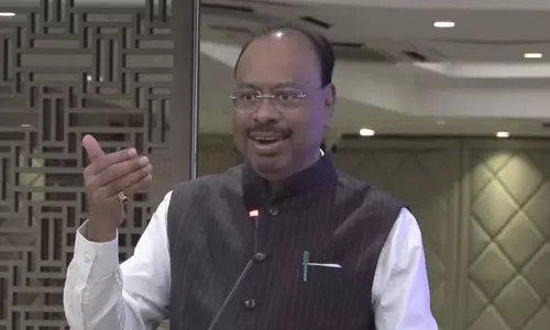वंदे मातरम् नहीं गाने वालों पर भड़के मंत्री बावनकुले वंदे मातरम् नहीं गाने वालों पर भड़के मंत्री बावनकुले