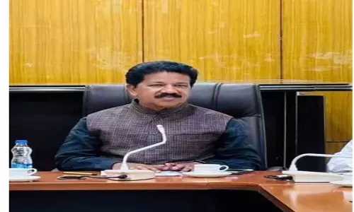ED की कार्रवाई पर भड़के मंत्री रघुमूर्ति, लगाया सियासी बदले का आरोप ED की कार्रवाई पर भड़के मंत्री रघुमूर्ति, लगाया सियासी बदले का आरोप