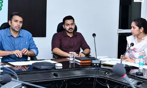 जल जीवन मिशन में देरी पर कलेक्टर सख्त, काम बंद रखने वाले ठेकेदारों को नोटिस