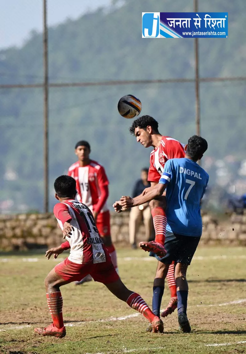 सनावर में फ़ुटबॉल टूर्नामेंट की शुरुआत सनावर में फ़ुटबॉल टूर्नामेंट की शुरुआत