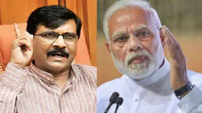 गरबा में मुसलमानों की एंट्री पर विवाद, संजय राउत ने PM मोदी का जिक्र कर उठाया सवाल गरबा में मुसलमानों की एंट्री पर विवाद, संजय राउत ने PM मोदी का जिक्र कर उठाया सवाल