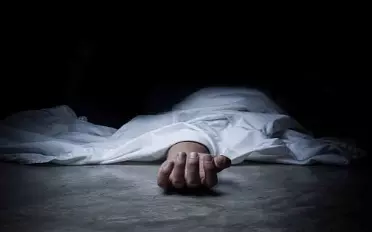 गेस्ट हाउस में हादसा: 54 वर्षीय शख्स की फिसलकर मौत गेस्ट हाउस में हादसा: 54 वर्षीय शख्स की फिसलकर मौत