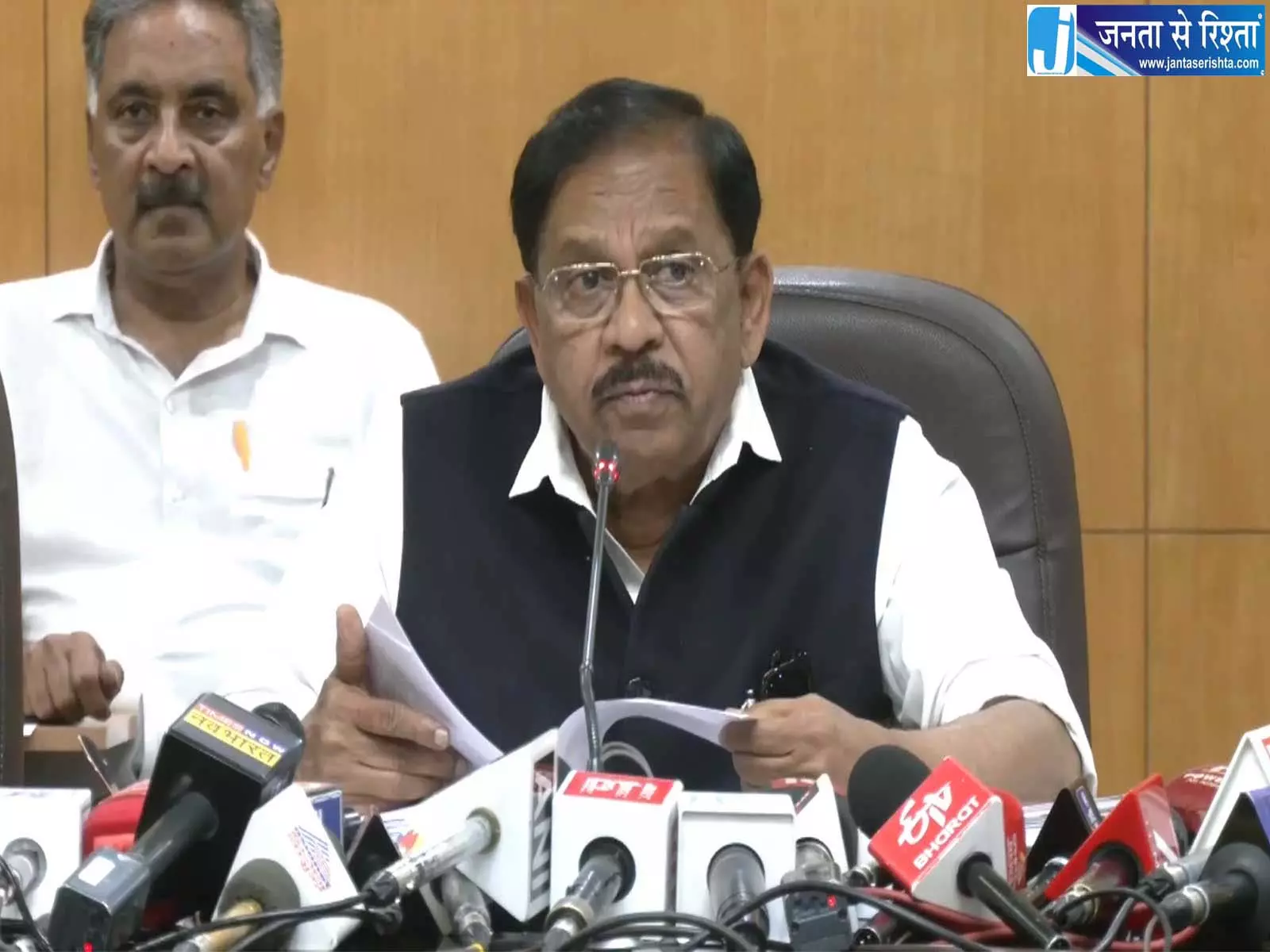 कर्नाटक की नई Aerospace Policy लॉन्च, श्रमिकों को मिलेगा ‘श्रमिक निवास’ कर्नाटक की नई Aerospace Policy लॉन्च, श्रमिकों को मिलेगा ‘श्रमिक निवास’