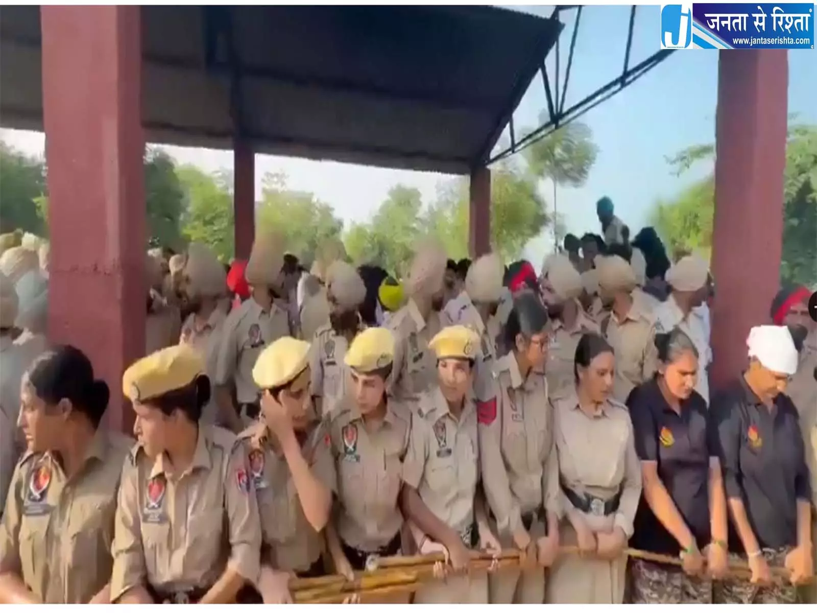 गुलजार सिंह के अंतिम संस्कार पर बवाल, पवन खेड़ा ने AAP को घेरा गुलजार सिंह के अंतिम संस्कार पर बवाल, पवन खेड़ा ने AAP को घेरा