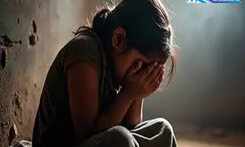 सौतेले पिता ने नाबालिग बेटी से किया दुष्कर्म