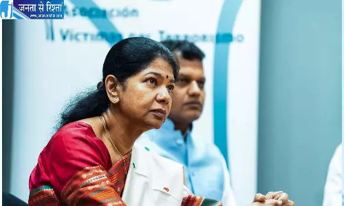 बढ़ती हत्याओं को लेकर CM विजय पर भड़कीं कनिमोझी
