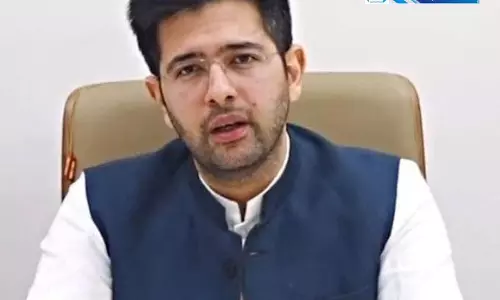 राघव चड्ढा के वोटर लिस्ट मामले में AAP का सवाल