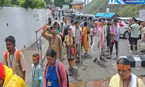 वैष्णो देवी यात्रा पर मौसम की मार बैटरी कार मार्ग हुआ प्रभावित