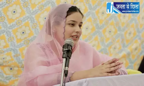 मजीठिया-खैरा को CM की पत्नी पर टिप्पणी से रोका