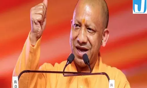 सैलाब के बीच योगी सरकार का बड़ा रेस्क्यू 21,333 लोगों को पहुंचाया सुरक्षित