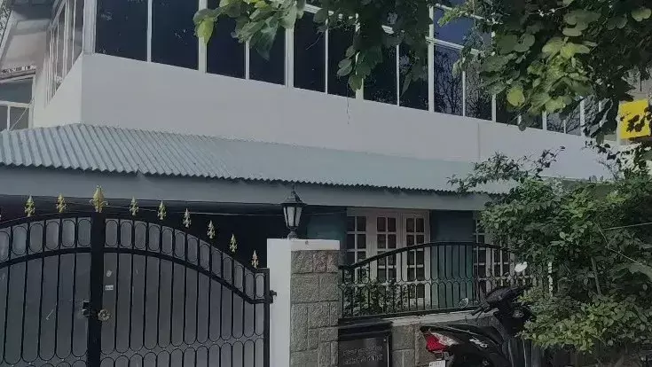 कर्नाटक: मंत्री सतीश जारकीहोली के परिसरों पर दूसरे दिन भी ED की जांच कर्नाटक: मंत्री सतीश जारकीहोली के परिसरों पर दूसरे दिन भी ED की जांच