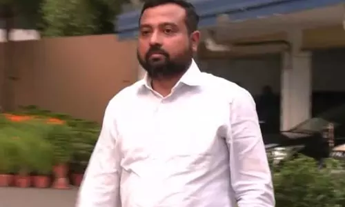 सुप्रीम कोर्ट ने अभिषेक बनर्जी के निजी सचिव सुमित रॉय की अग्रिम जमानत याचिका को किया खारिज सुप्रीम कोर्ट ने अभिषेक बनर्जी के निजी सचिव सुमित रॉय की अग्रिम जमानत याचिका को किया खारिज