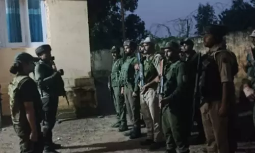 Jammu: भारत-पाक सीमा पर पुलिस का मॉक ड्रिल, सुरक्षा व्यवस्था का लिया जायजा