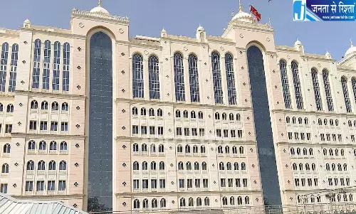 सैफी हॉस्पिटल ने ट्रेनी डॉक्टर पर किया 125 करोड़ का मानहानि केस
