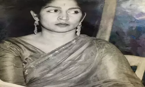 सिनेमा छोड़ आजादी की जंग में उतरी अभिनेत्री अंत हुआ बेहद दर्दनाक सिनेमा छोड़ आजादी की जंग में उतरी अभिनेत्री अंत हुआ बेहद दर्दनाक