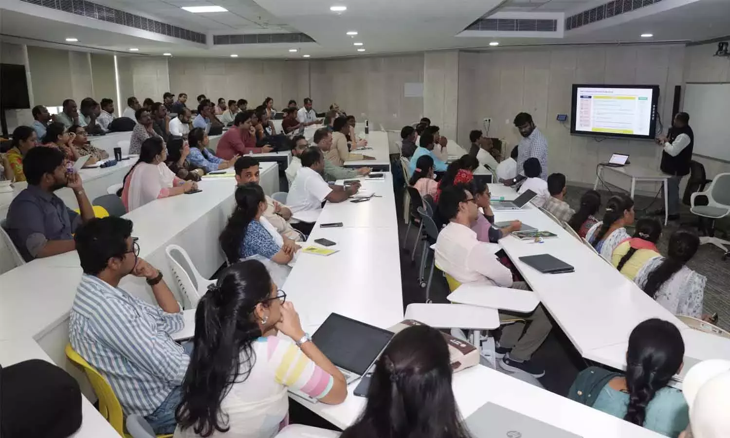 Andhra: SRM ने रिसर्च को मज़बूत करने के लिए स्प्रिंगर नेचर के साथ साझेदारी की है