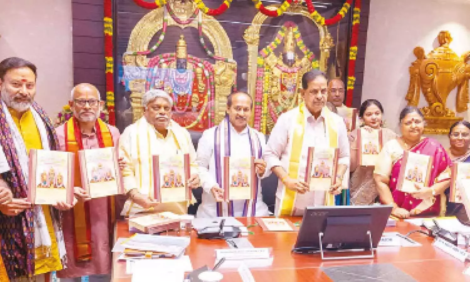तिरुमाला ब्रह्मोत्सव: CM 15 सितंबर को भगवान वेंकटेश्वर को रेशमी वस्त्र भेंट करेंगे