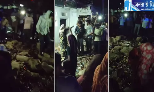 शराब दुकान में घुसीं महिलाएं क्रेट तोड़कर जताया विरोध