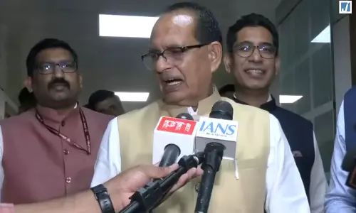 जमीन सिर्फ संपत्ति का टुकड़ा नहीं, शिवराज सिंह बोले- मैनुअल भूमि रिकॉर्ड से लोगों को होती थीं परेशानियां जमीन सिर्फ संपत्ति का टुकड़ा नहीं, शिवराज सिंह बोले- मैनुअल भूमि रिकॉर्ड से लोगों को होती थीं परेशानियां