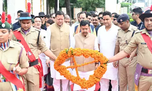 अमर बलिदानियों को मुख्यमंत्री ने दी भावभीनी श्रद्धांजलि