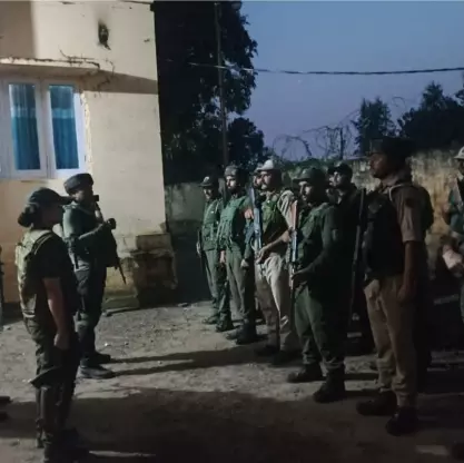 Jammu: भारत-पाक सीमा पर पुलिस का मॉक ड्रिल, सुरक्षा व्यवस्था का लिया जायजा Jammu: भारत-पाक सीमा पर पुलिस का मॉक ड्रिल, सुरक्षा व्यवस्था का लिया जायजा