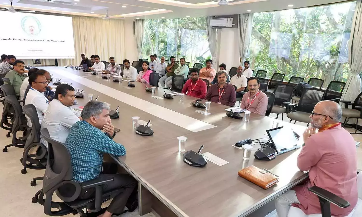 Andhra: तिरुपति में दुकानों की डिजिटल मैपिंग की समीक्षा की गई Andhra: तिरुपति में दुकानों की डिजिटल मैपिंग की समीक्षा की गई