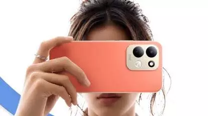 Redmi 17 5G की सेल शुरू,50MP कैमरा,7900mAh बैटरी वाला फोन Redmi 17 5G की सेल शुरू,50MP कैमरा,7900mAh बैटरी वाला फोन