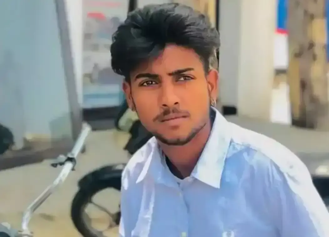 Kaithal: कार-बाइक की टक्कर ने बुझाया घर का इकलौता चिराग Kaithal: कार-बाइक की टक्कर ने बुझाया घर का इकलौता चिराग